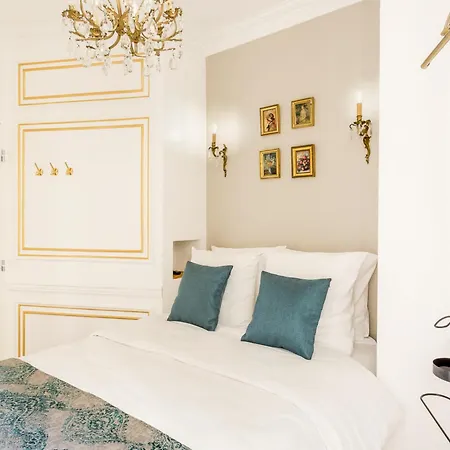 Merveil - Luxury - Tour Eiffel - Bourdonnais Daire