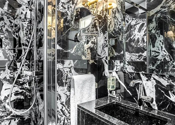 Merveil - Luxury - Tour Eiffel - Bourdonnais Paris